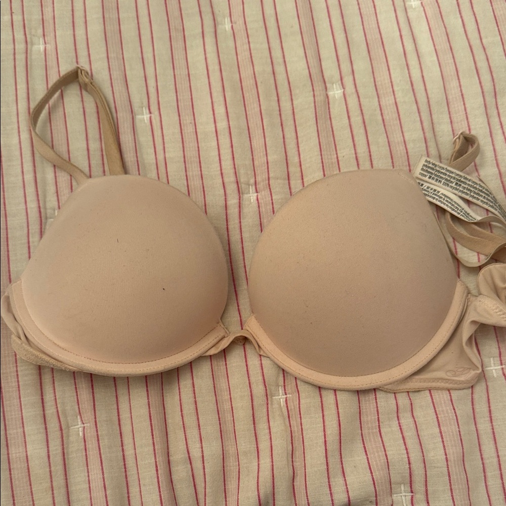 PINK Victoria's Secret Beige Bra
